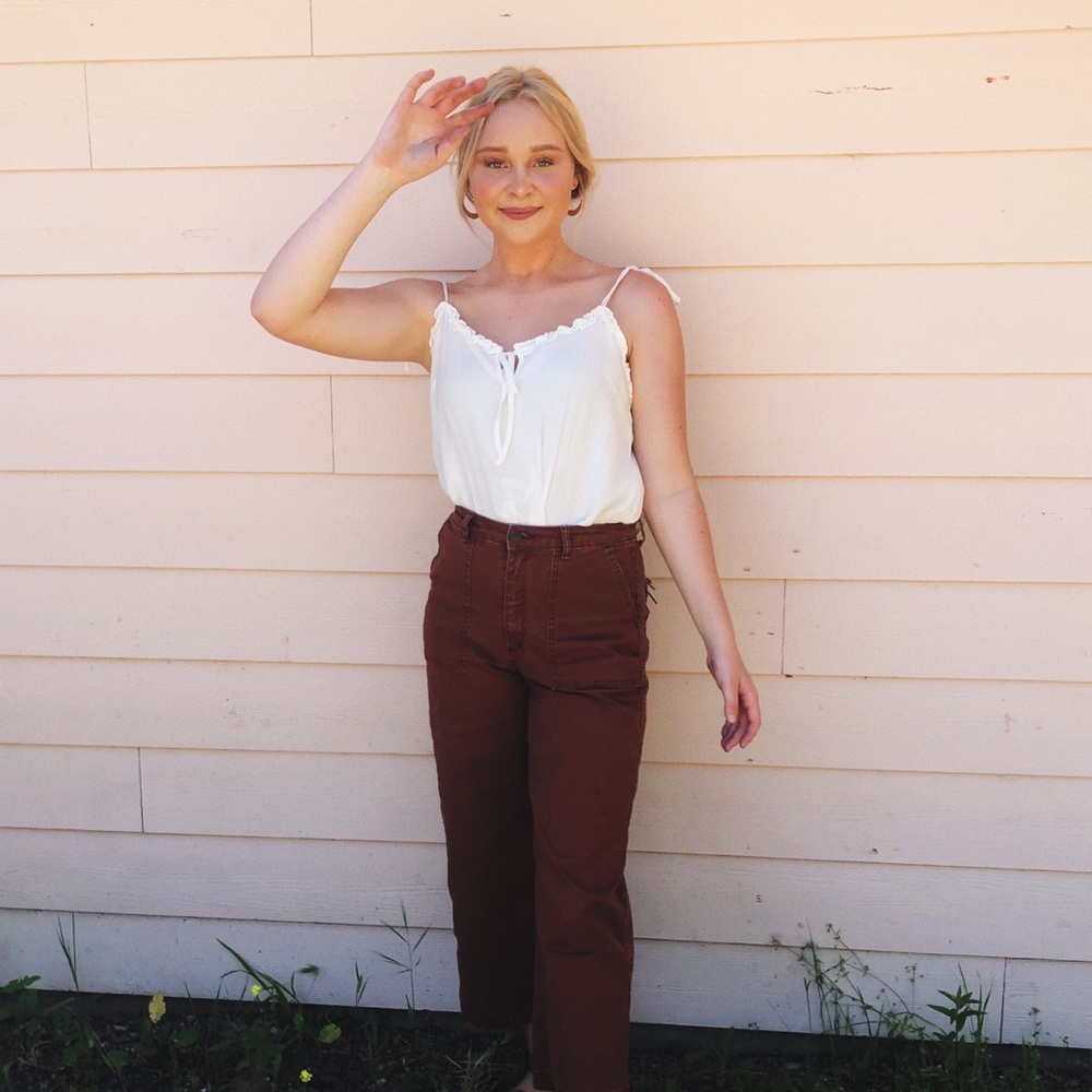 Meet your Posher, Olivia